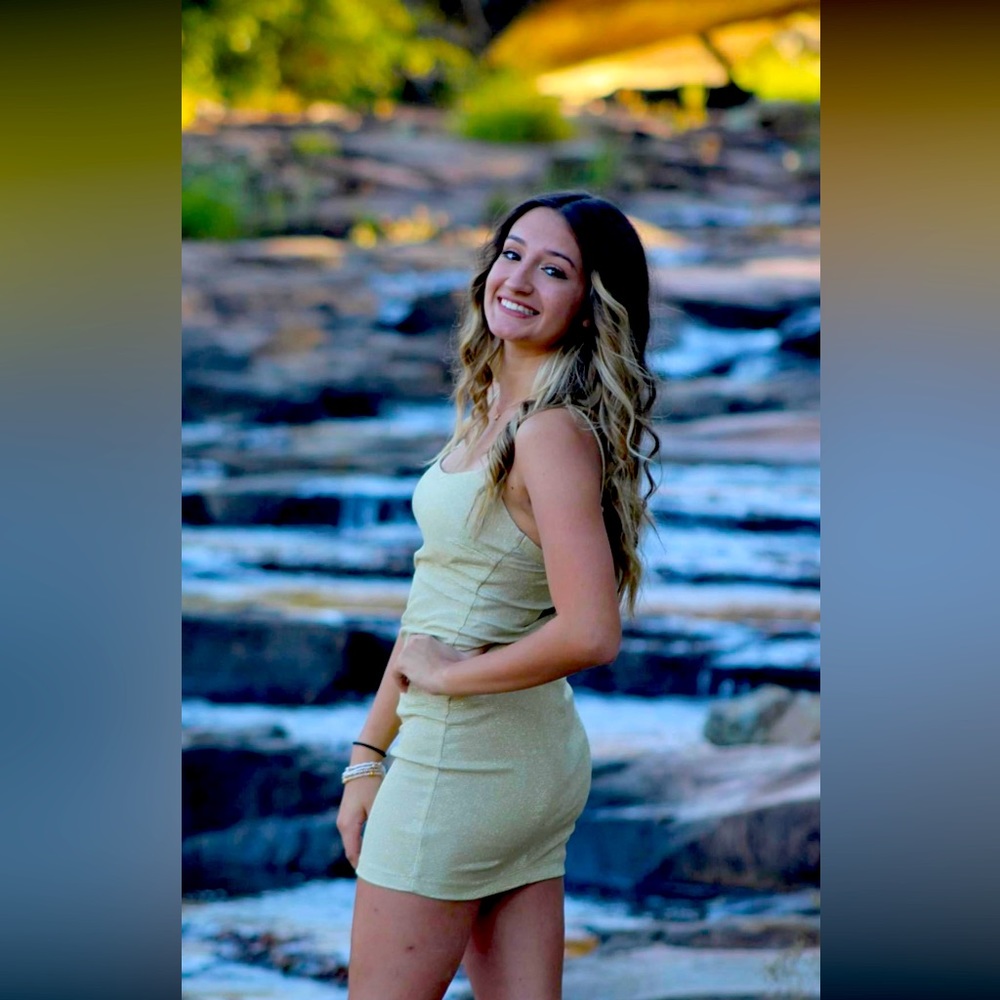 Was war once for a homecoming dance